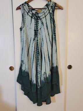 in Gear Green Tie-Dye Layered Sleeveless Dress